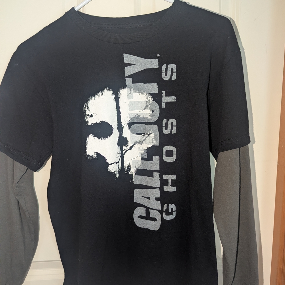 Sale! Bundle 4 items for $5 Call Of Duty Boys Large Long Sleeve Shirt